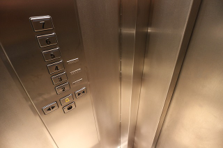 Illustration for article titled Understand How To Make Certain Your Dumbwaiter Is Working Properly